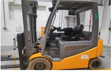 electric forklifts